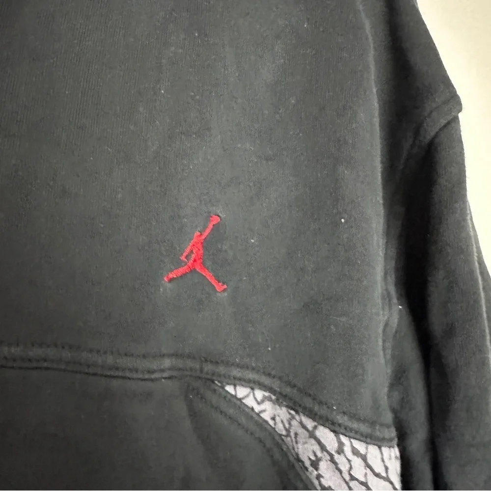 Nike Air Jordan Retro 3 Shoe Black Cement Print Jacket Vintage Size Large